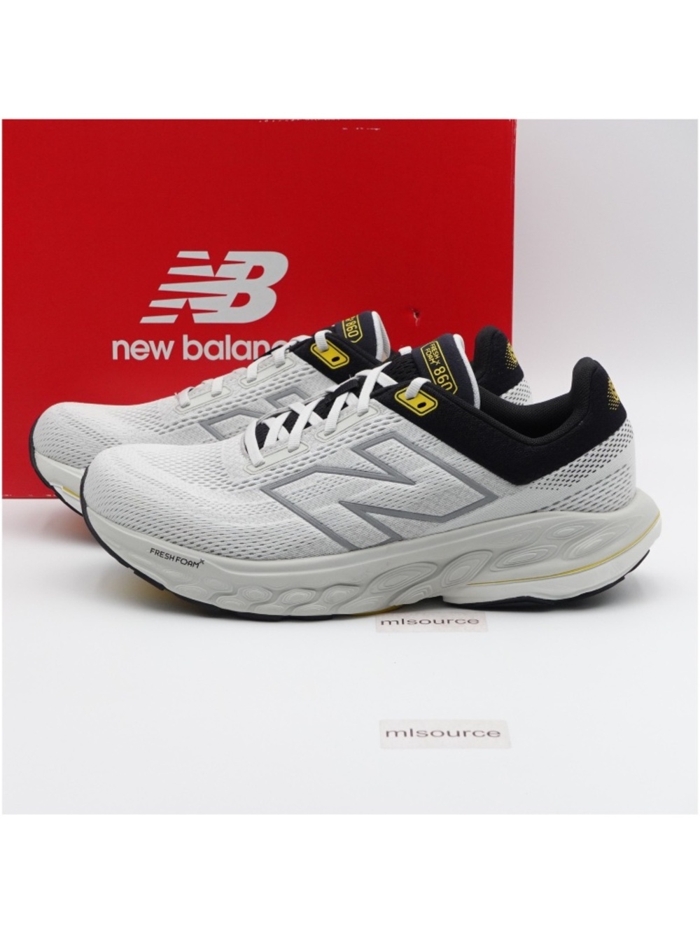 NEW Size 11 WIDE 2E Men's New Balance Fresh Foam x 860v14 Sneakers M860G14 Gray